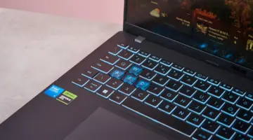 وفر 300 دولار على الكمبيوتر المحمول Asus V16 القوي والأنيق المخصص للألعاب المزود ببطاقة RTX 5060 وذاكرة الوصول العشوائي سعة 32 جيجابايت